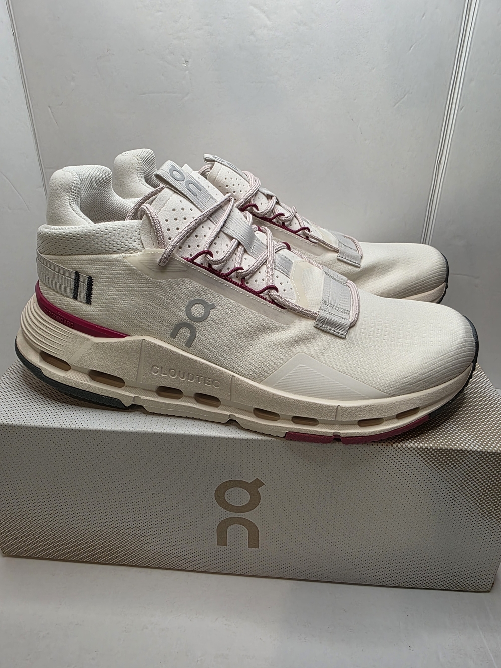 Women's On Cloudnova- Ivory Grenadine 3WE30224038 size 9W